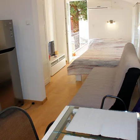 Apartment Studio Olga Novi Vinodolski